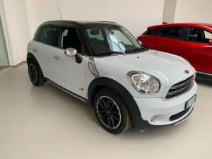 MINI Cooper Countryman D ALL4 Automatica